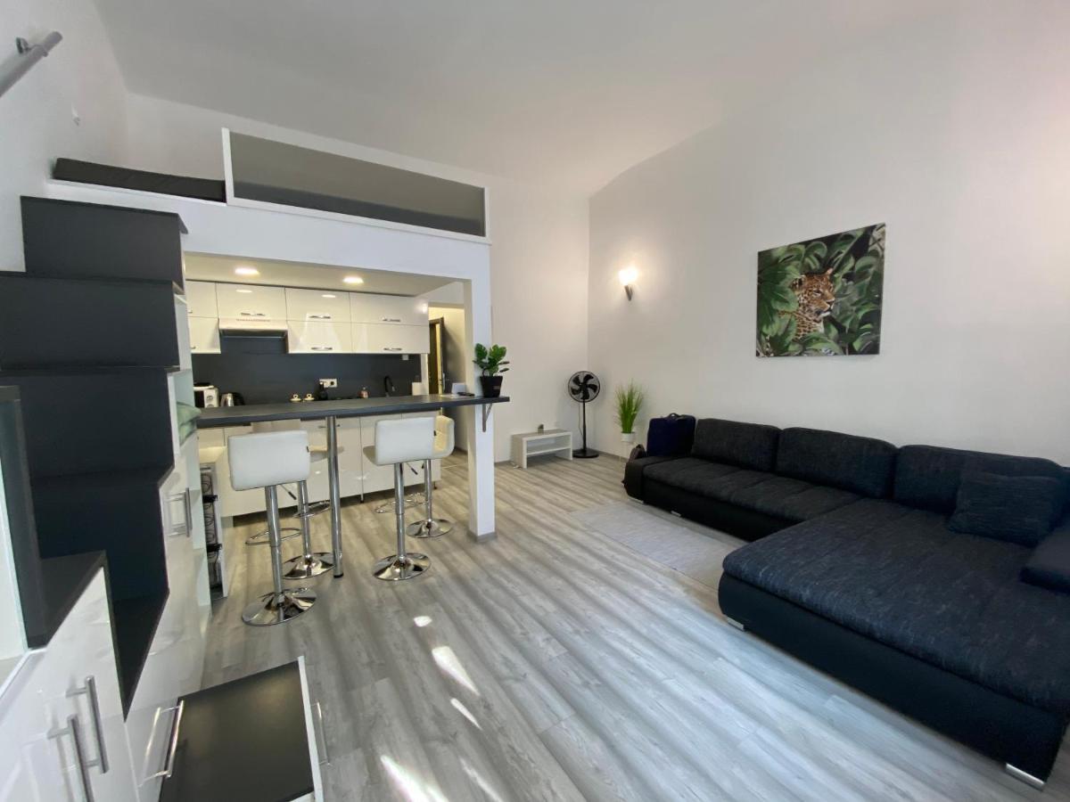 Apartamento Belvárosi Apartman 2 Miskolc Exterior foto